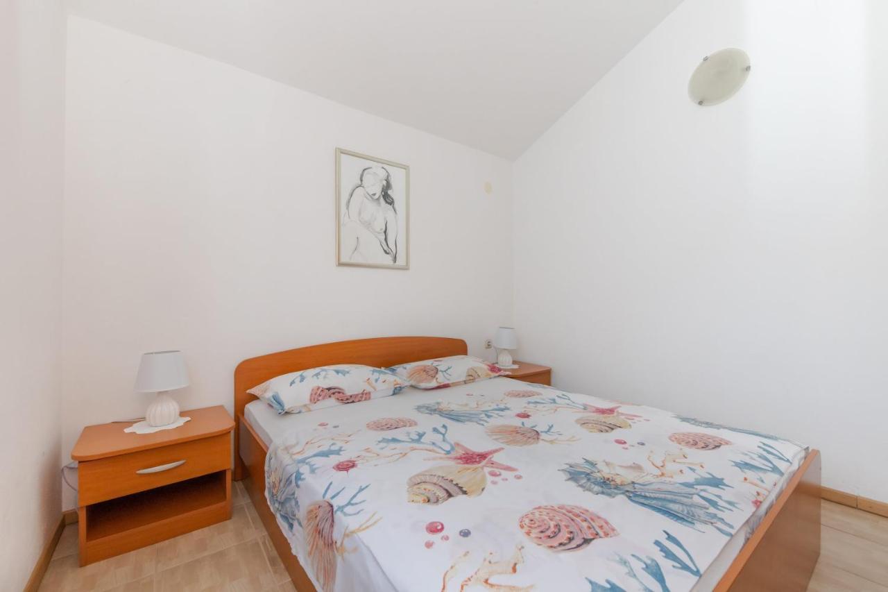 Apartments Danica Trogir Exterior photo