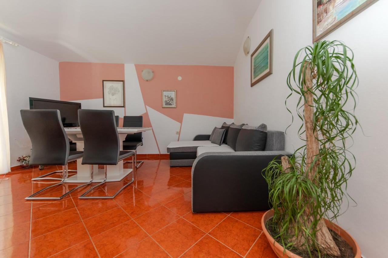 Apartments Danica Trogir Exterior photo